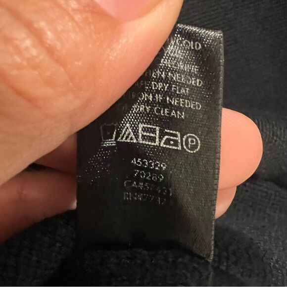 Ann Taylor Women's Color Block Bell Sleeve Pullover Sweater in Size Medium - Picture 8 of 11